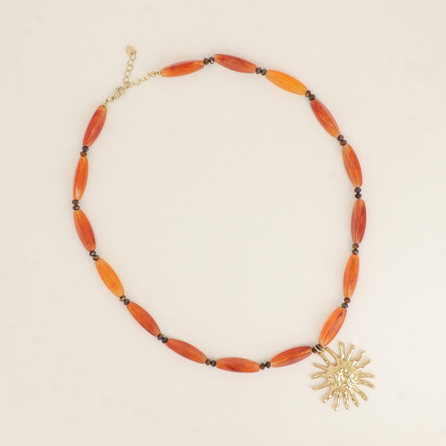 Collier sur câble - perles en résine, pierres naturelles, soleil