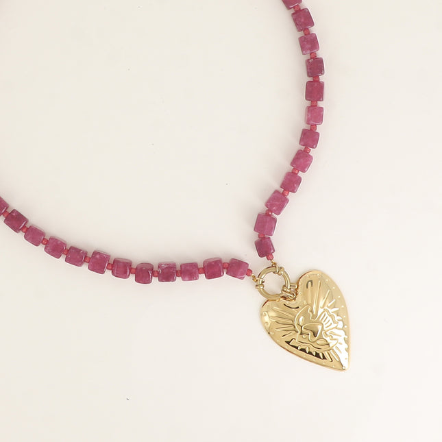 Collier - sur câble avec perles en pierres naturelles et pendentif coeur et oiseau gravé