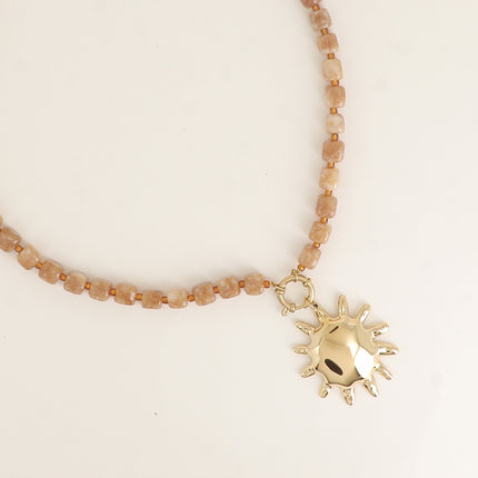 Collier - sur câble avec perles en pierres naturelles et pendentif soleil