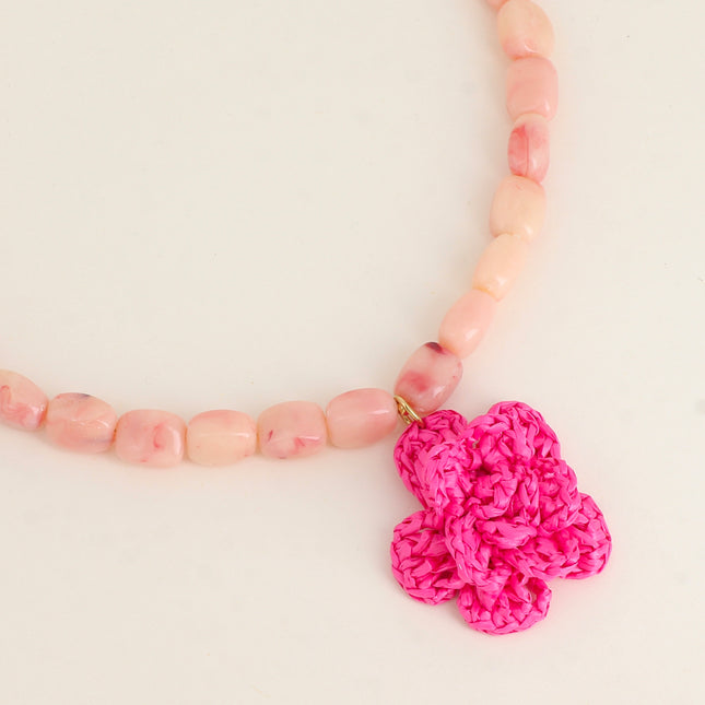 Collier - perles en résine et fleur en papier raphia