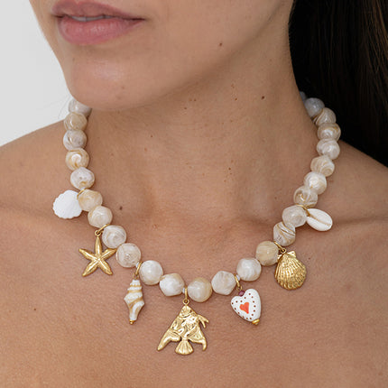 Collier - coquillages, étoile de mer, coeur en céramique, poisson