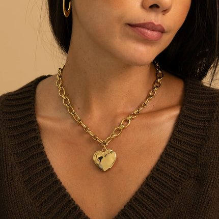 Collier - anneaux ovales alternés et pendentif coeur