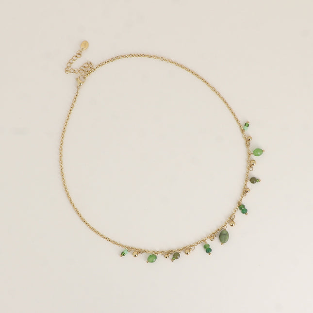 Collier - boules, rocailles, pierres naturelles et perles en résine