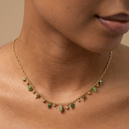Collier - boules, perles de rocaille et pierres naturelles