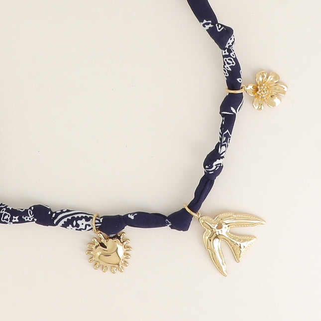 Collier - tissu ruban avec coeur, oiseau, fleur