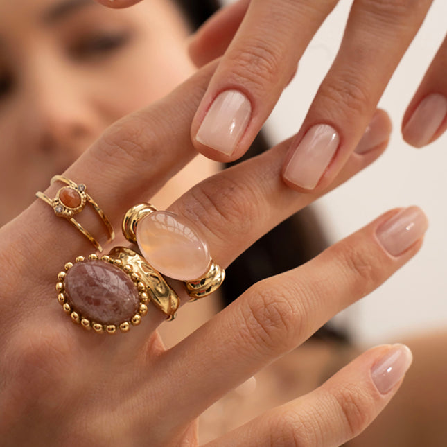 Claryssia ring - oval natural stone