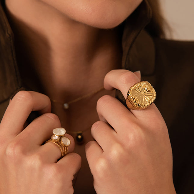 Bague Rowan - carré strié
