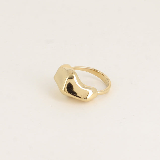 Ring - hammered, domed, wavy rock-like shape