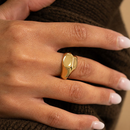 Bague - forme ondulée bombée martelée style rocher