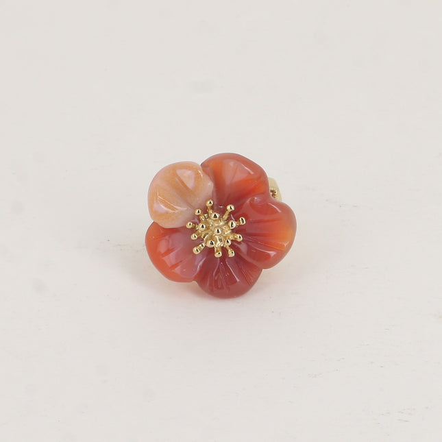 Bague - fleur en pierre naturelle