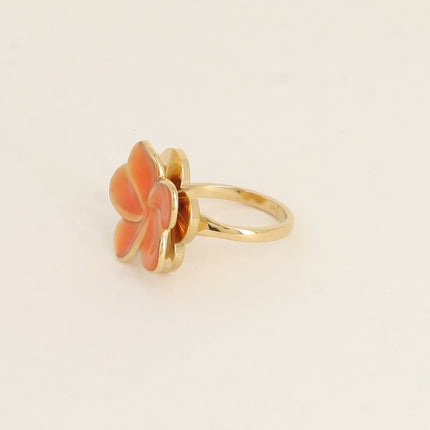 Bague rotative avec fleur en émail tournante