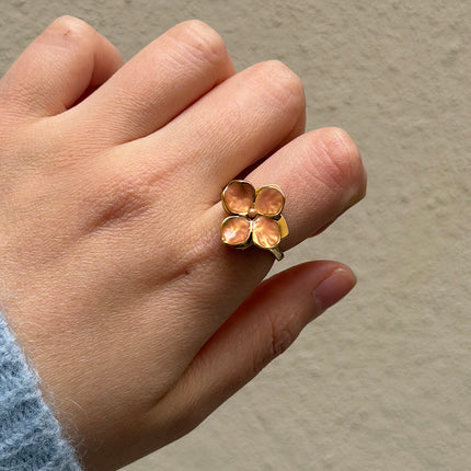 Bague rotative avec trèfle émaillé tournant