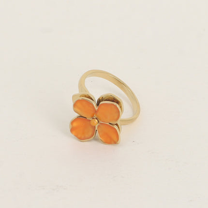 Bague rotative avec trèfle émaillé tournant