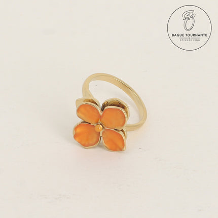 Bague rotative avec trèfle émaillé tournant