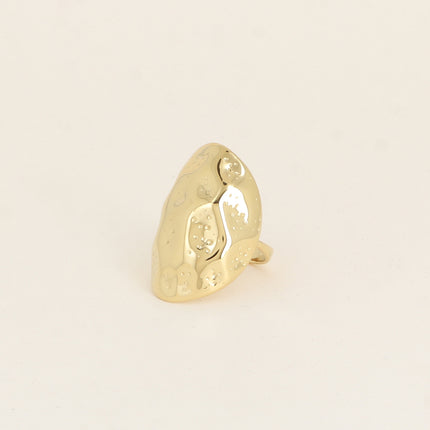 Bague - grand ovale avec texture écaille