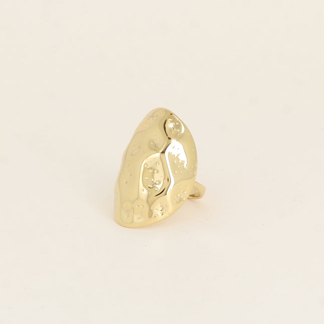 Bague - grand ovale avec texture écaille