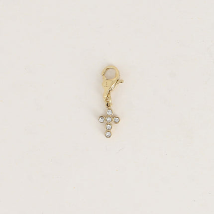 Charm Cross - croix et oxydes de zirconium