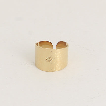 Hammered ring