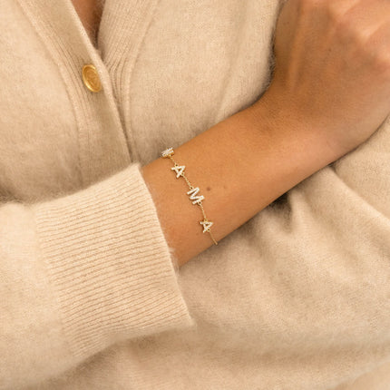 MAMA bracelet with cubic zirconia
