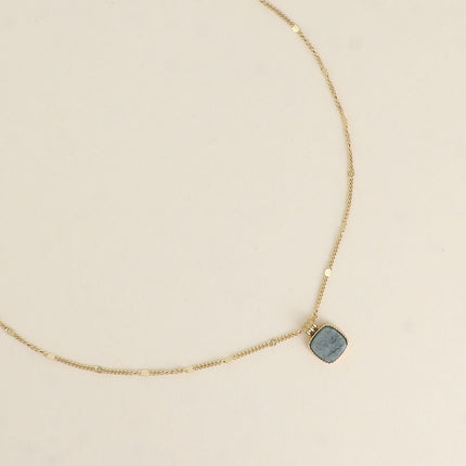 Collier Chloefina - pierre naturelle carrée
