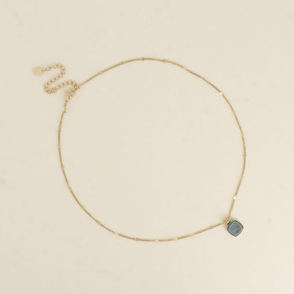 Collier Chloefina - pierre naturelle carrée