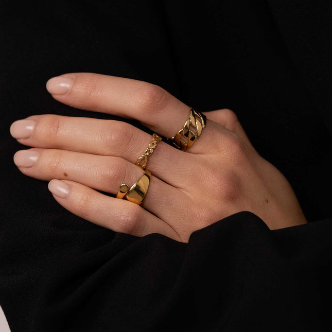 Aiden ring - curb chain