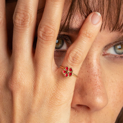 Alizon XS ring - flower with textured and enameled petals