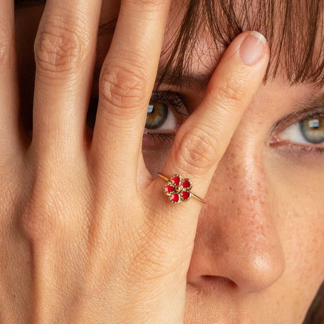 Alizon XS ring - flower with textured and enameled petals