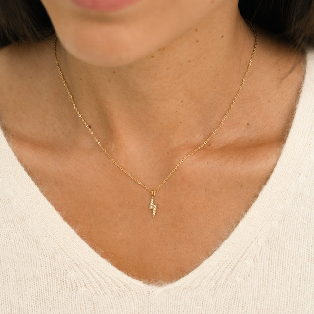 Collier - éclair et oxydes de zirconium