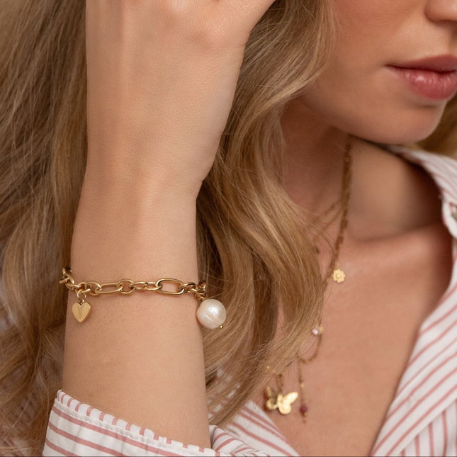 Katalina Bracelet - Textured Heart and Freshwater Pearl