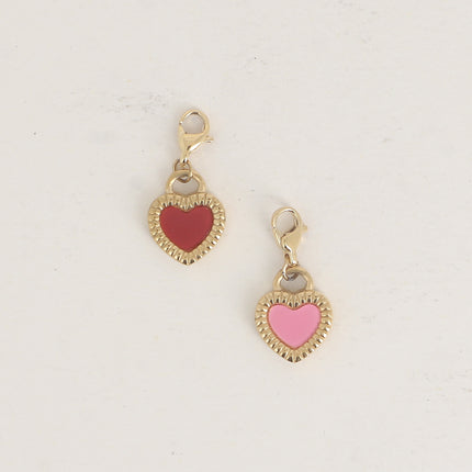 Charm - coeur strié et émail bicolore