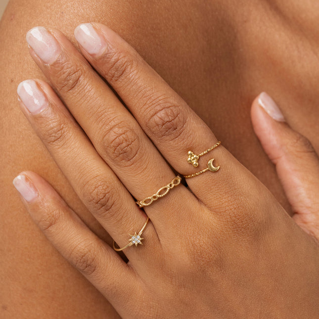 Set of 3 rings - oval mesh, star and crystals, 3 balls and moon
