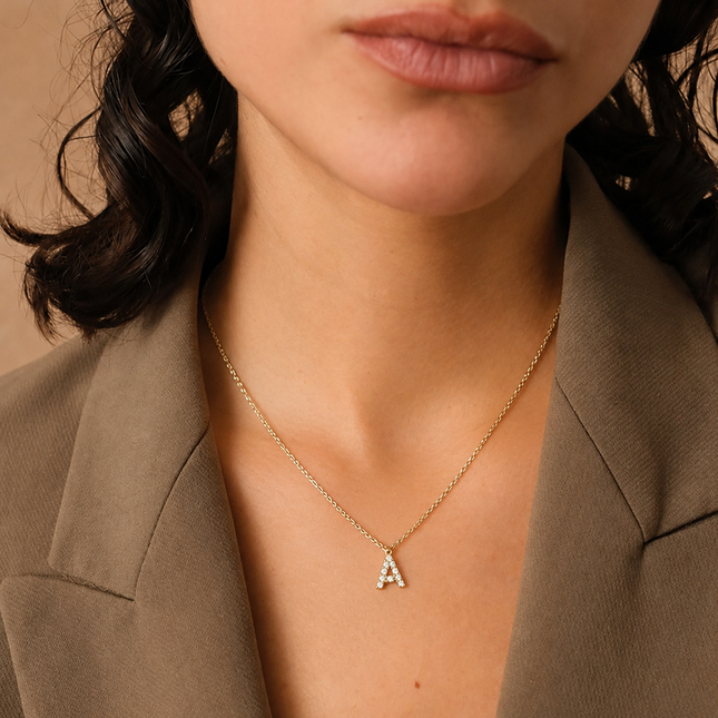 Collier - initial abc avec oxydes de zirconium