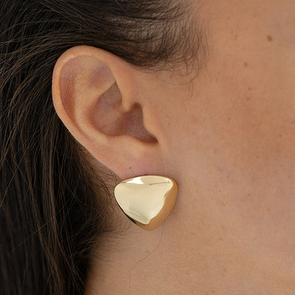 Boucles puces - triangle avec pyramide