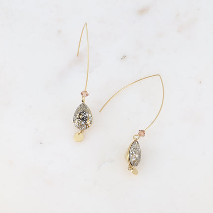 Boucles pendantes - long crochet orné de cristaux de Swarovski® goutte 10x14mm et toupie