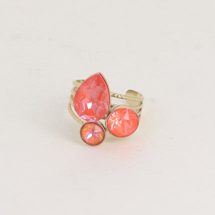 Teardrop Trilogy Ring - Swarovski® teardrop and round crystals