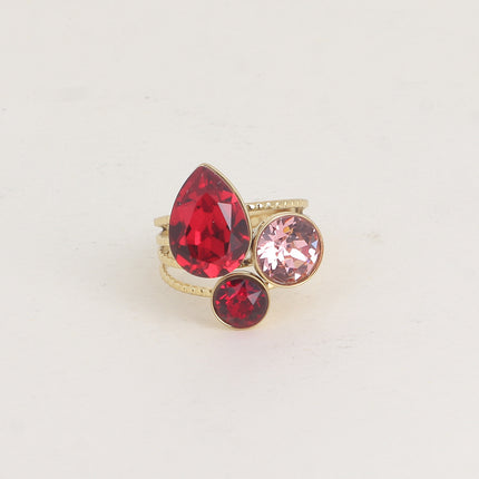 Teardrop Trilogy Ring - Swarovski® teardrop and round crystals