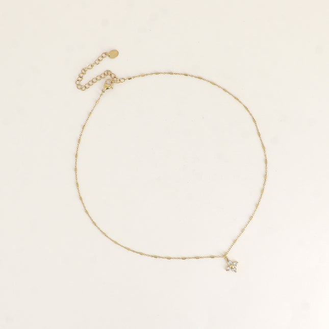 Necklace - rectangular links, clover pendant and crystals