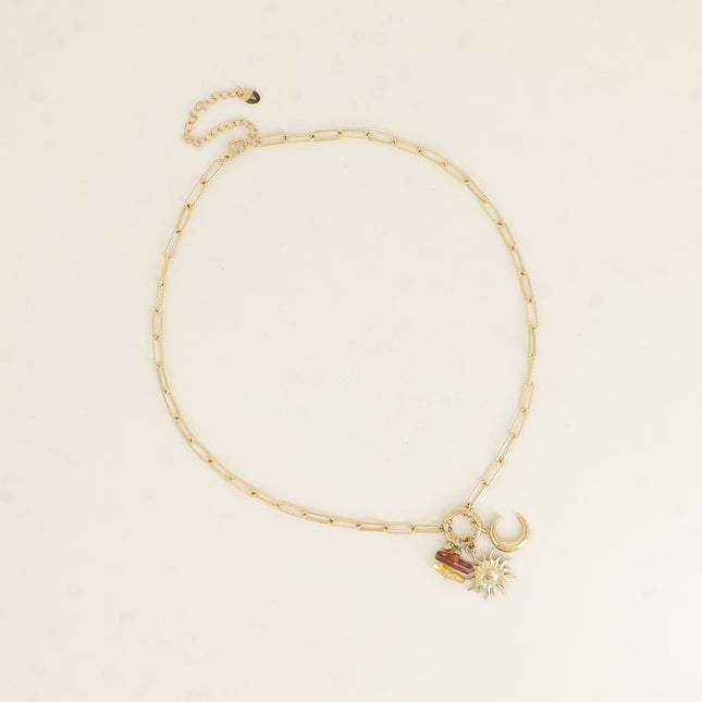 Collier - maille ovale lisse et torsadée, fermoir bouée, lune, soleil et perles de résine