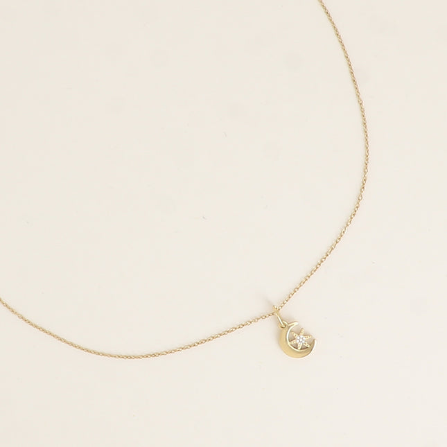 Collier - pendentif croissant de lune et étoile avec cristaux