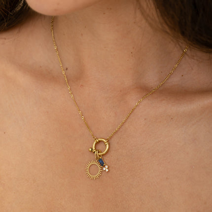 CARPEDIEM card with necklace and 6 pendants (sun and crystals)