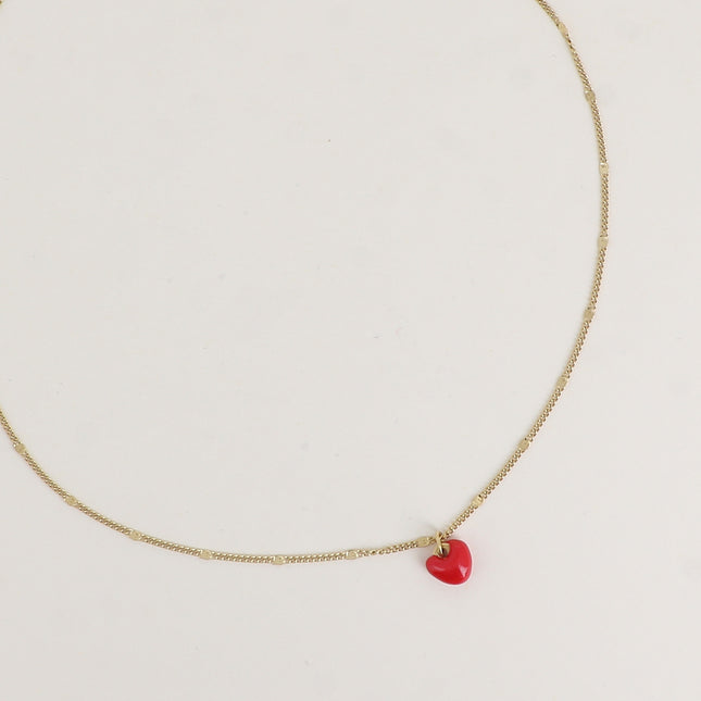 Collier - petit pendentif coeur émaillé
