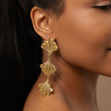 Dangling earrings - 3 ginkgos