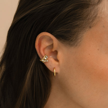 Earcuffs - mesh effect ring and 5 crystals