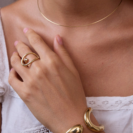 Ring - openwork design embellished with Swarovski® crystals