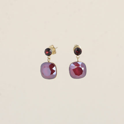 Boucles pendantes - ornées de cristaux de Swarovski® SS24 et 12 mm