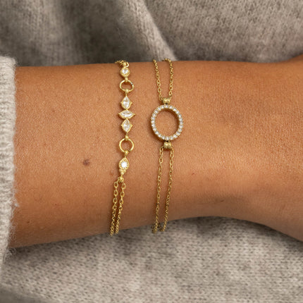 Bracelet - 2 rangs avec pendentif ovale ajouré incrusté de cristaux