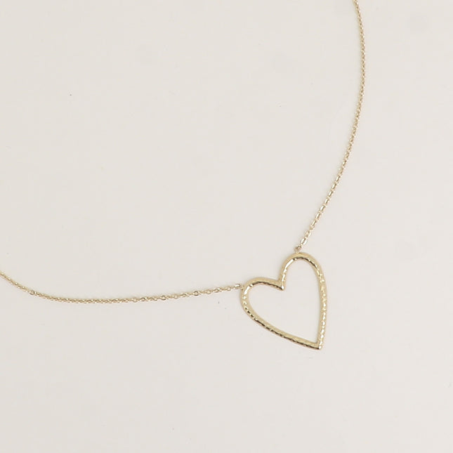 Collier - pendentif coeur ajouré