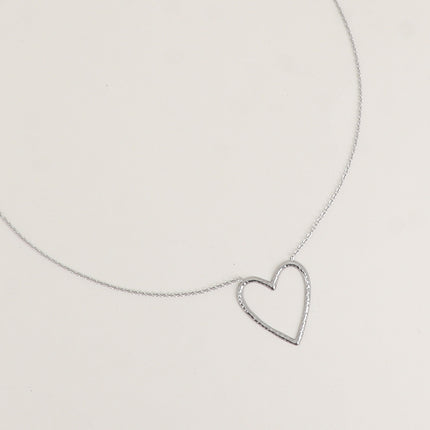 Collier - pendentif coeur ajouré