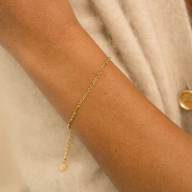 Bracelet - maille style figaro aux anneaux fins et arrondis